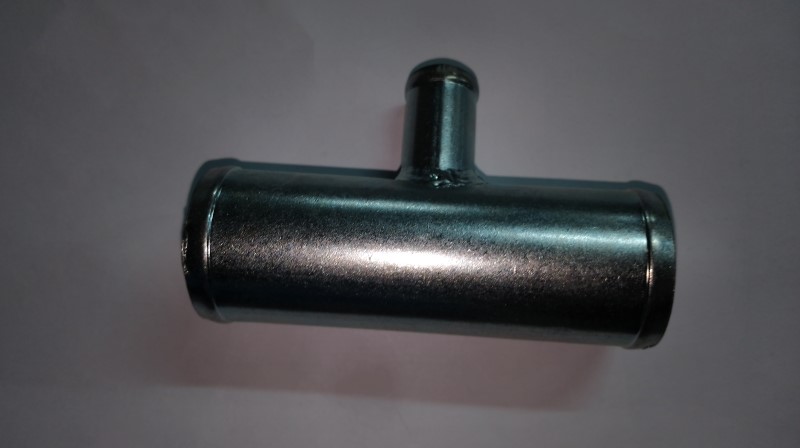 Тройник Т-образный D32х16 (переходник шлангов) цинк