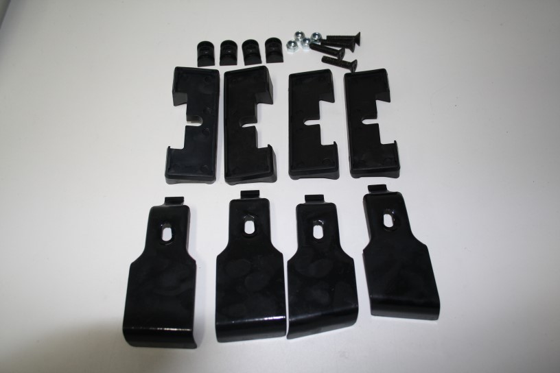 Компл. адаптеров для авто с гладкой крышей Toyota Hilux VII 2004-2015г. (реком.перекладина 125см)