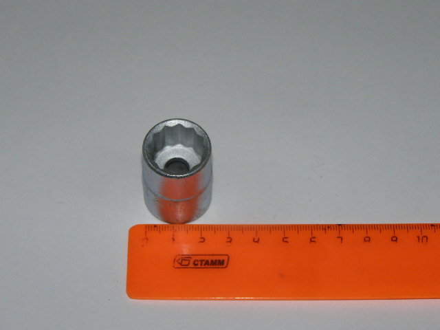 Головка торцевая 1/2  6-гран. 17мм.