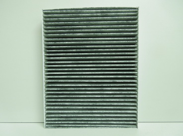 Фильтр салонный Audi Q7 06--, VW Amarok 10--, Touareg I 02-10, Transporter T5 03--, Cayenne I 02-10 угольный