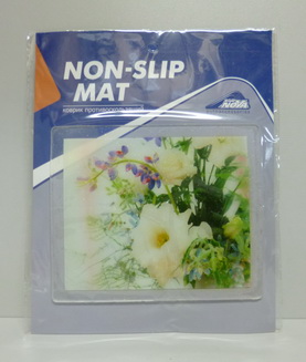 Коврик на панель приборов противоскользящий  Цветы  (18*15)