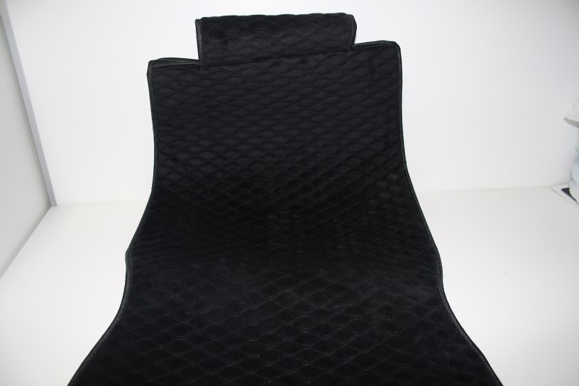 Накидка HWJ-888, комплект передний 2 шт., черный, стеганая алькантара