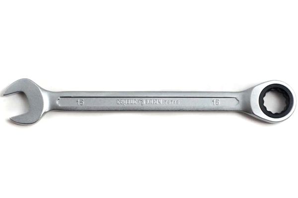 Ключ комбинированный трещоточный 15мм