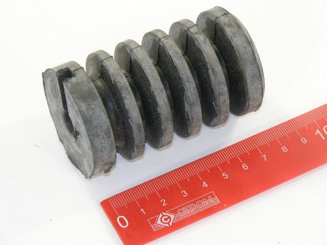 Отбойник стойки передней