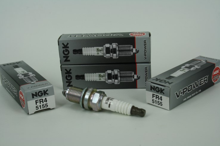Свеча NGK FR4 (5155)