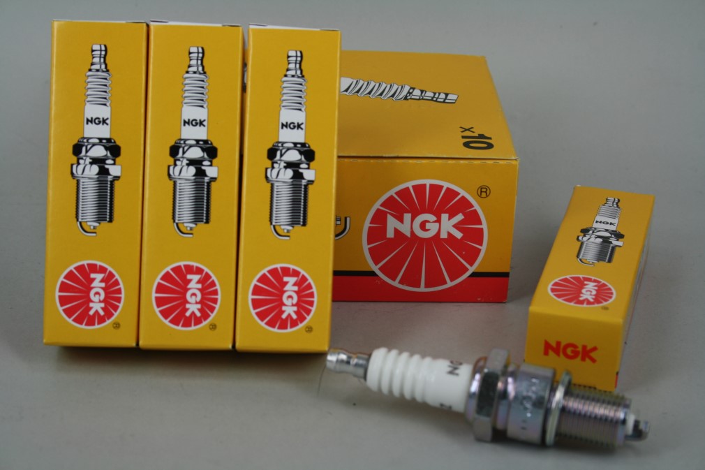 Свеча NGK BP6ESZ (7639)