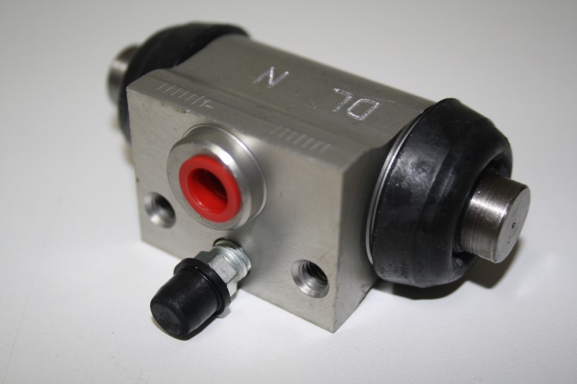 Цилиндр тормозной задний Ford Focus 11