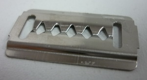 Пистон Daewoo Nexia бампера  бритва 