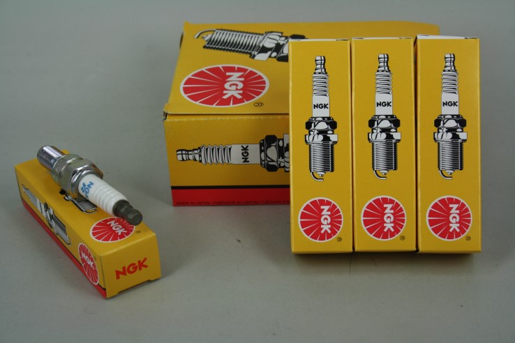 Свеча NGK CR9EB /6955/