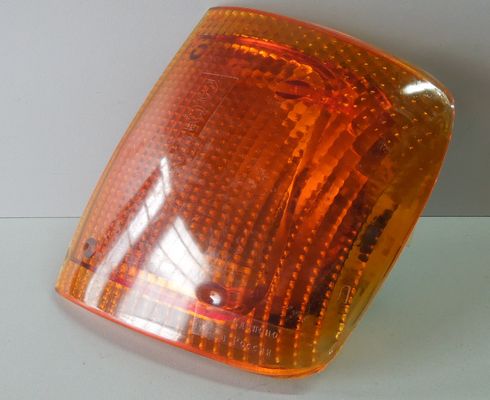 Указатель поворота Г-3302, 3110, 31029 Волга левый желтый