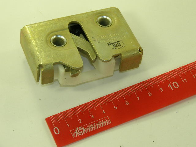 Замок двери Г-3302 наружный правый стар.обр. /2штырька/, (зад.дверь)