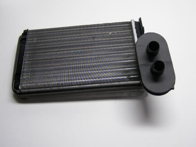 Радиатор отопителя алюм. /Chery Amulet/