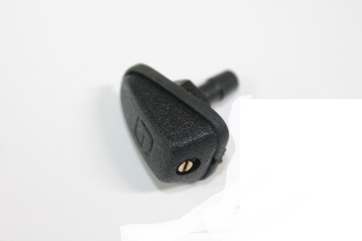 Жиклер омывателя веерный Мерс GT на резьбе