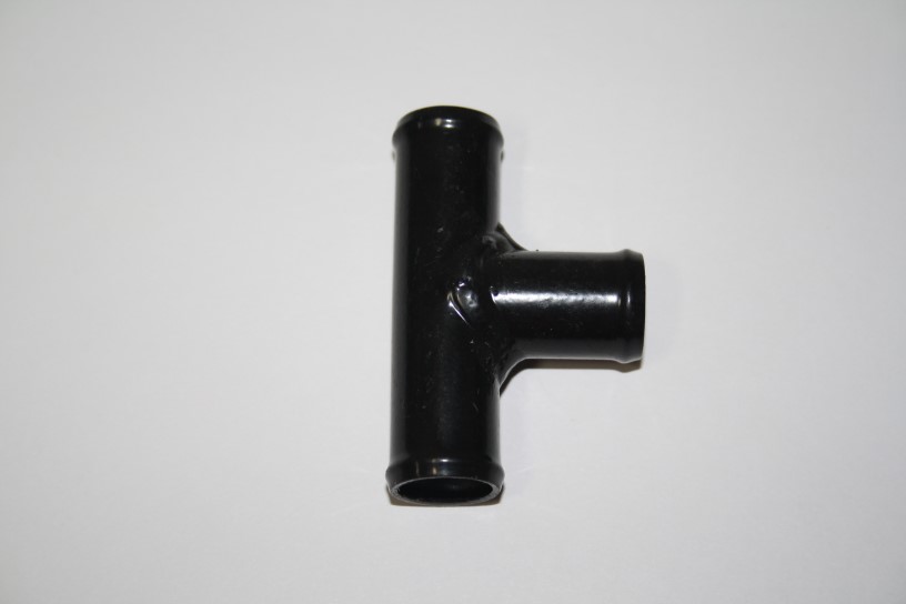 Трубка тройник D-18х18 (переходник шлангов) цинк