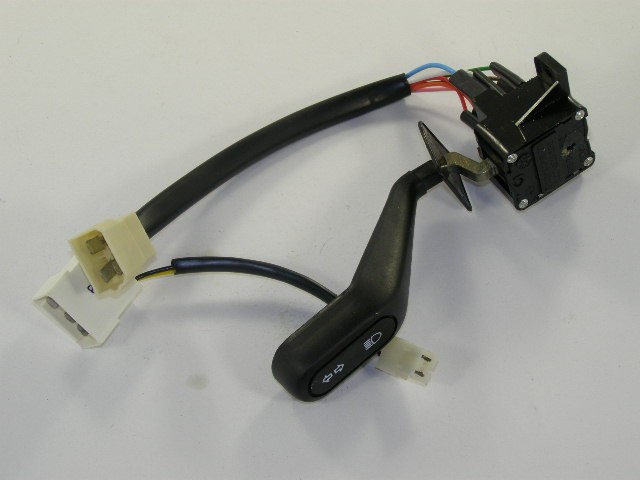 Переключатель Г-3302 левый н/о (поворотов и света)