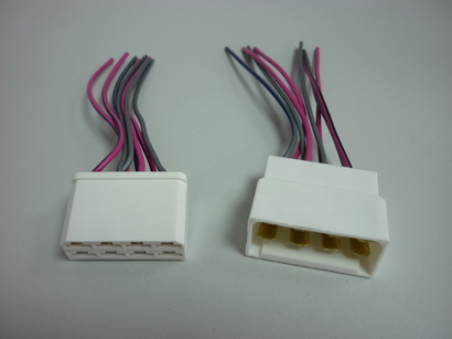 Разъем (колодка) соединит. на 8 клемм с провод. (мама+папа)