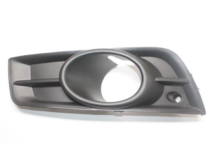 Рамка п/туман. фары Chevrolet Cruze лев.