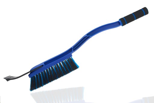 Щетка для снега со скребком и мягкой ручкой АЛЬПИЙКА