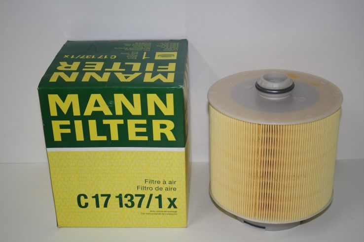 Фильтр воздушный  Mann  C 17137/1X