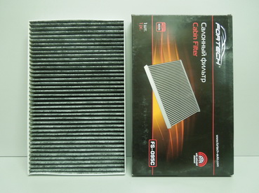 Фильтр салонный Audi A6 (4A/C4) 94-97, A6 (4B/C5) 97-05 угольный