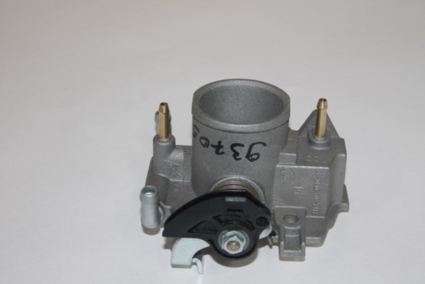 Патрубок дроссельной заслонки 2123 Шеви-Нива голый