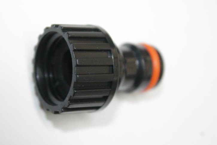 Адаптер для поливочного шланга с внутренней резьбой 1/2