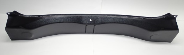 Накладка поперечины багажника Renault Logan-II