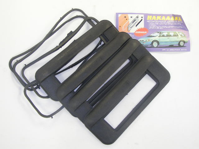 Накладки ручки двери 2105 пластик декор.