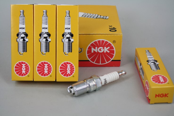 Свеча NGK BP6EFS (3812)