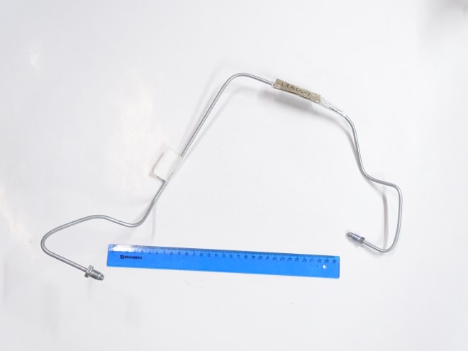 Трубка тормозная /2190, 2194, Datsun/ перед. лев. ABS