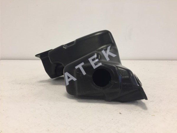 Бачок омывателя Chevrolet Cruze с 2009 г. Opel Astra с 2010 г.