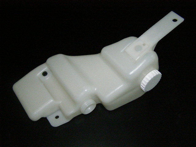 Бачок омывателя 2110 2горл./1насос (голый)