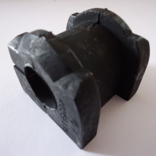 Втулка переднего стабилизатора LANCER X 08-- Outlander 06-- ASX 10--