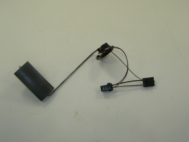 Датчик уровня топлива ДУТ-3-01/инжек.