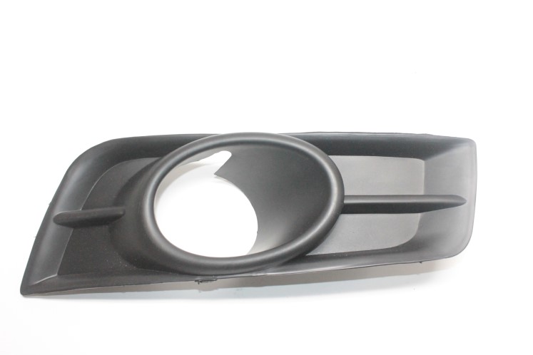 Рамка п/туман. фары Chevrolet Cruze прав.