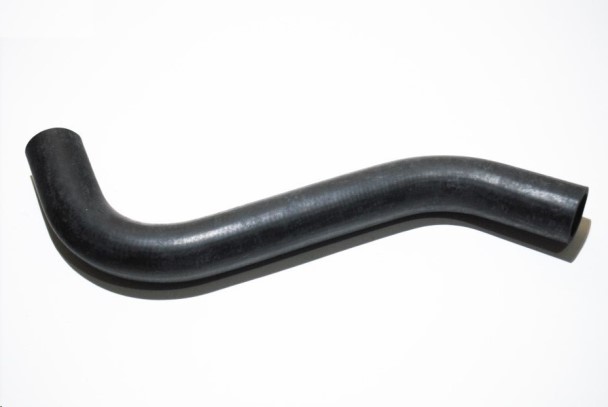 Патрубок радиатора Hyundai Accent верхний 8 кл.