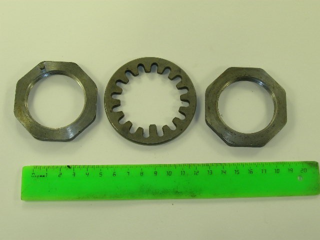 Гайка Г-3302 ступицы задней 3шт.