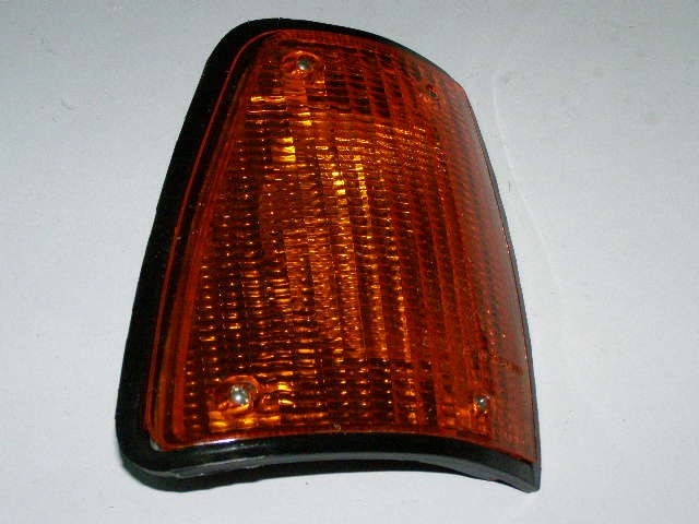 Поворотник передний Г-3102 правый в сборе УП 118-3726010-П