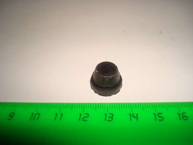 Втулка бачка омывателя 2108