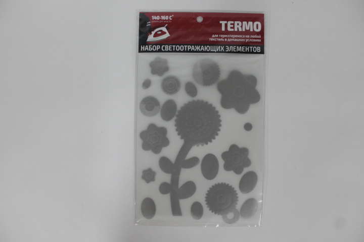 Наклейка БЛИКЕР термо плоттер Цветочки светоотр. (150х200) цвет серебро