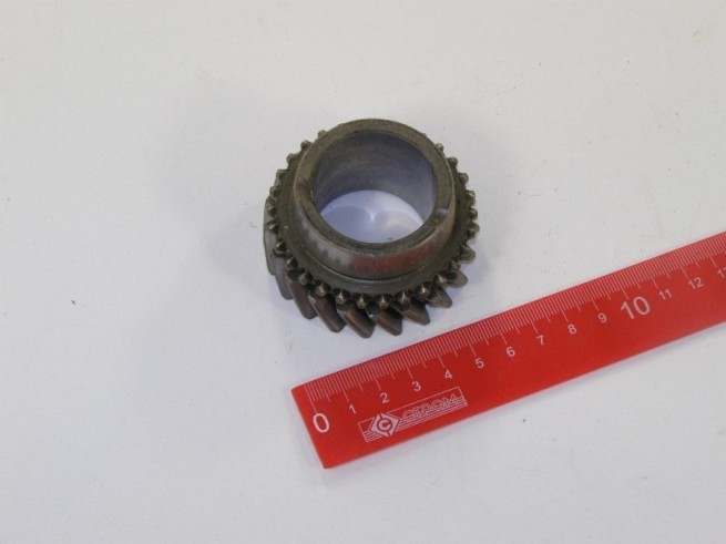 Шестерня М-412 III передачи