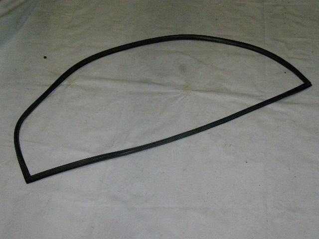 Уплотнитель стекла (заднего)