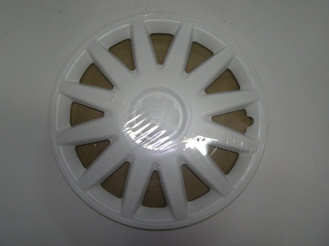 Колпаки колесные R-16 ЭЛЕГАНТ белые задние 2 шт.