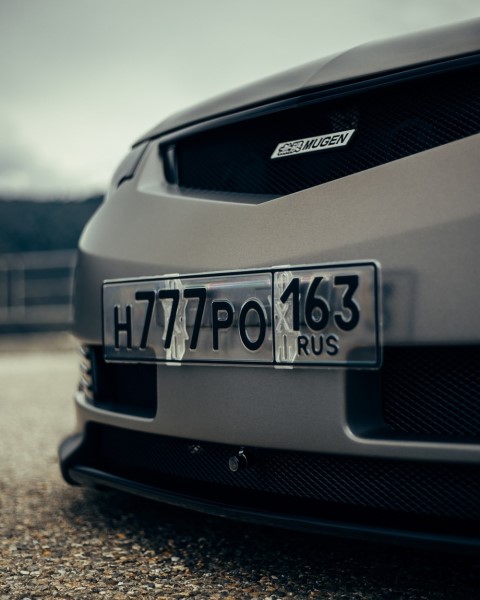 Невидимые рамки гос. номера (прозрачное крепление X-Click), быстросъемные номера - 4 шт.