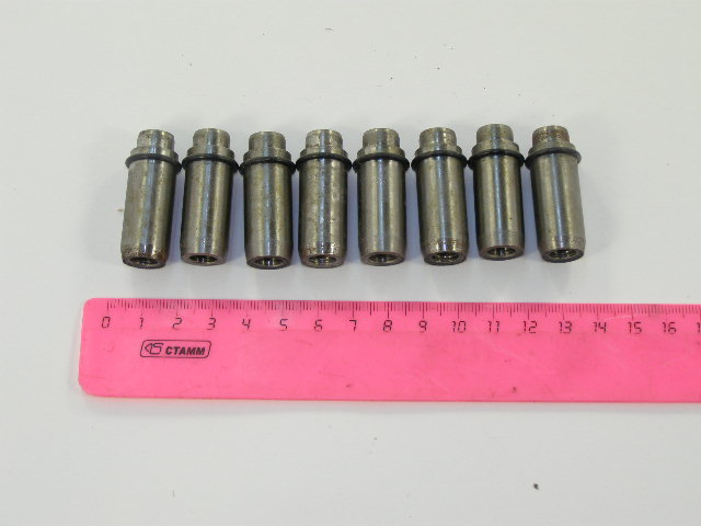 Втулка направл. клапанов /2108/ 8шт