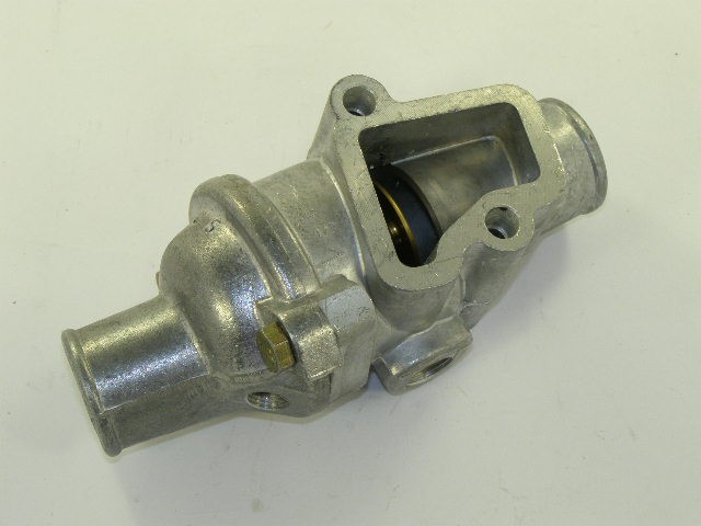 Корпус термостата Г-3302 ЗМЗ-402 с термостатом