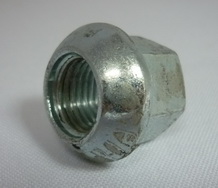 Гайка  колеса M14*1,50 L=20мм. S=19мм сфера открытая