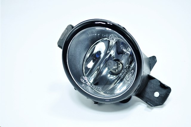 Фара противотуманная Nissan ALMERA