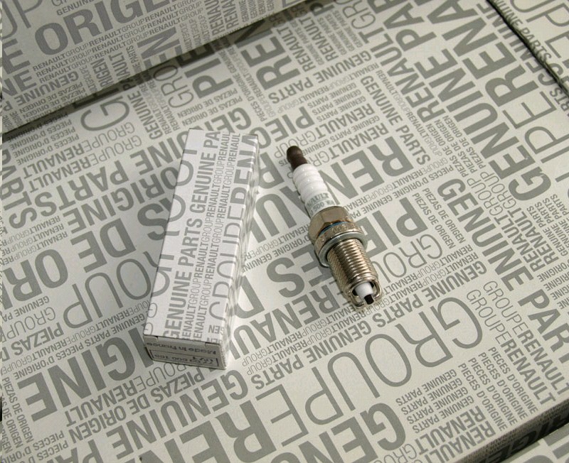 Свеча Renault (K4M, K4J, E7J, F4R) Logan (оригинал), MEGANE, KANGOO, CLIO