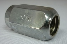 Гайка колеса M12*1,50 L=35мм. S=19мм закрытая FORCE